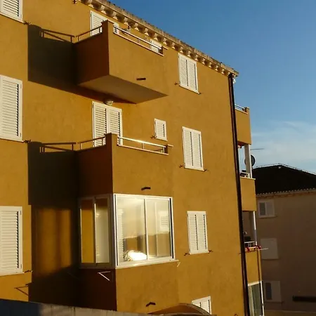 Апартаменты Seaside *