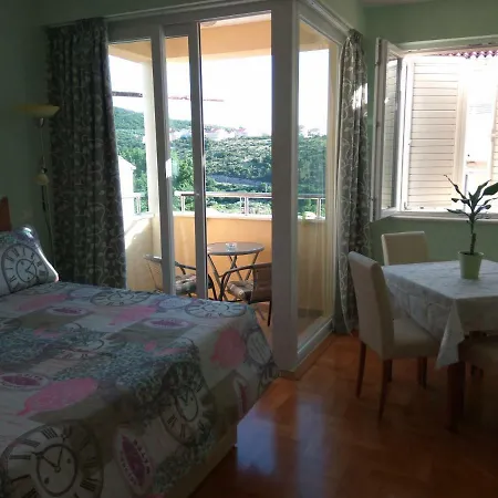 Apartment Seaside