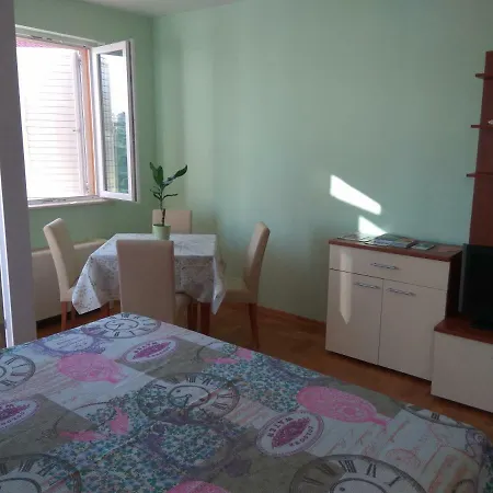 Seaside ツァヴタット